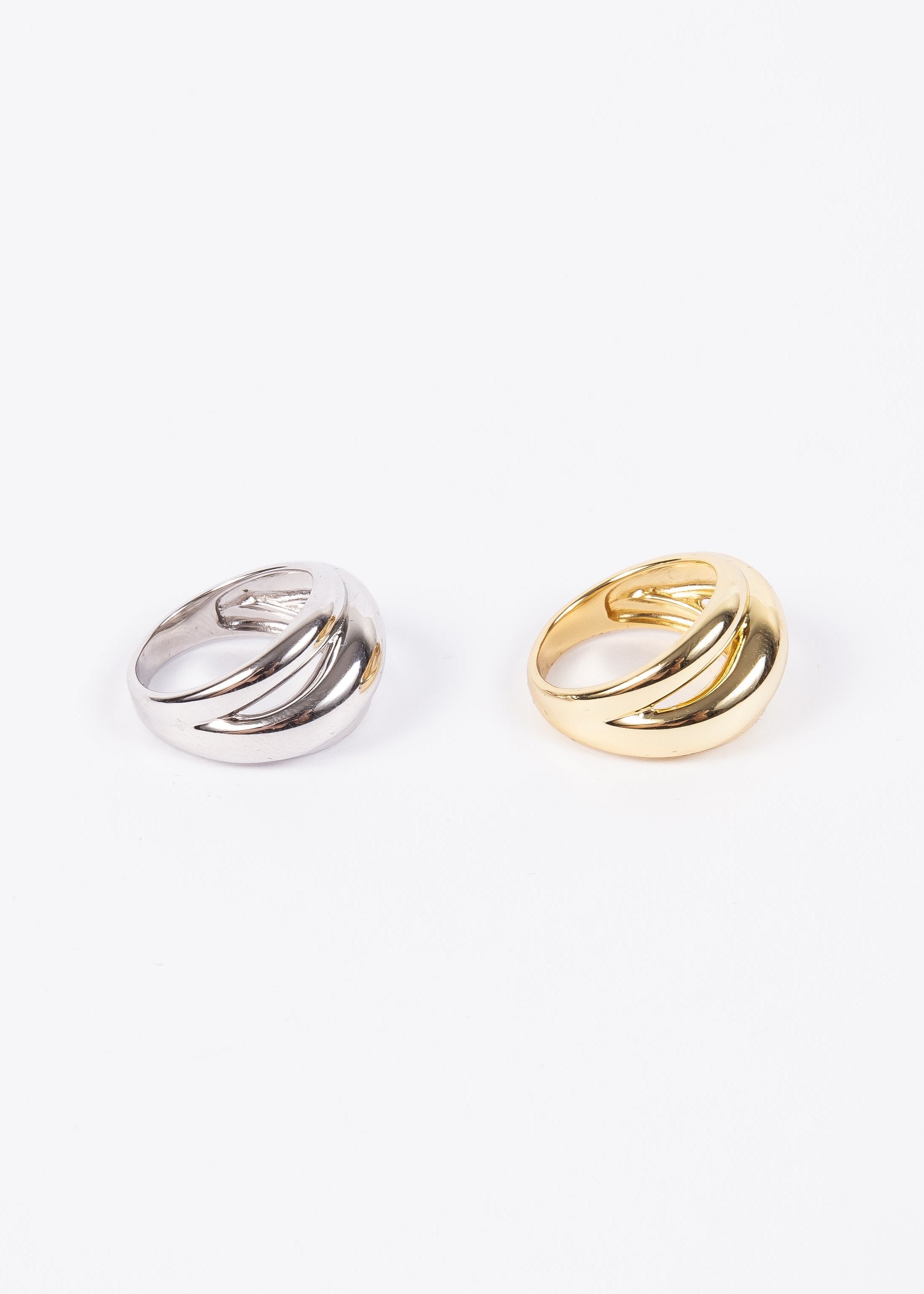 Anillo Trio Loops Ring