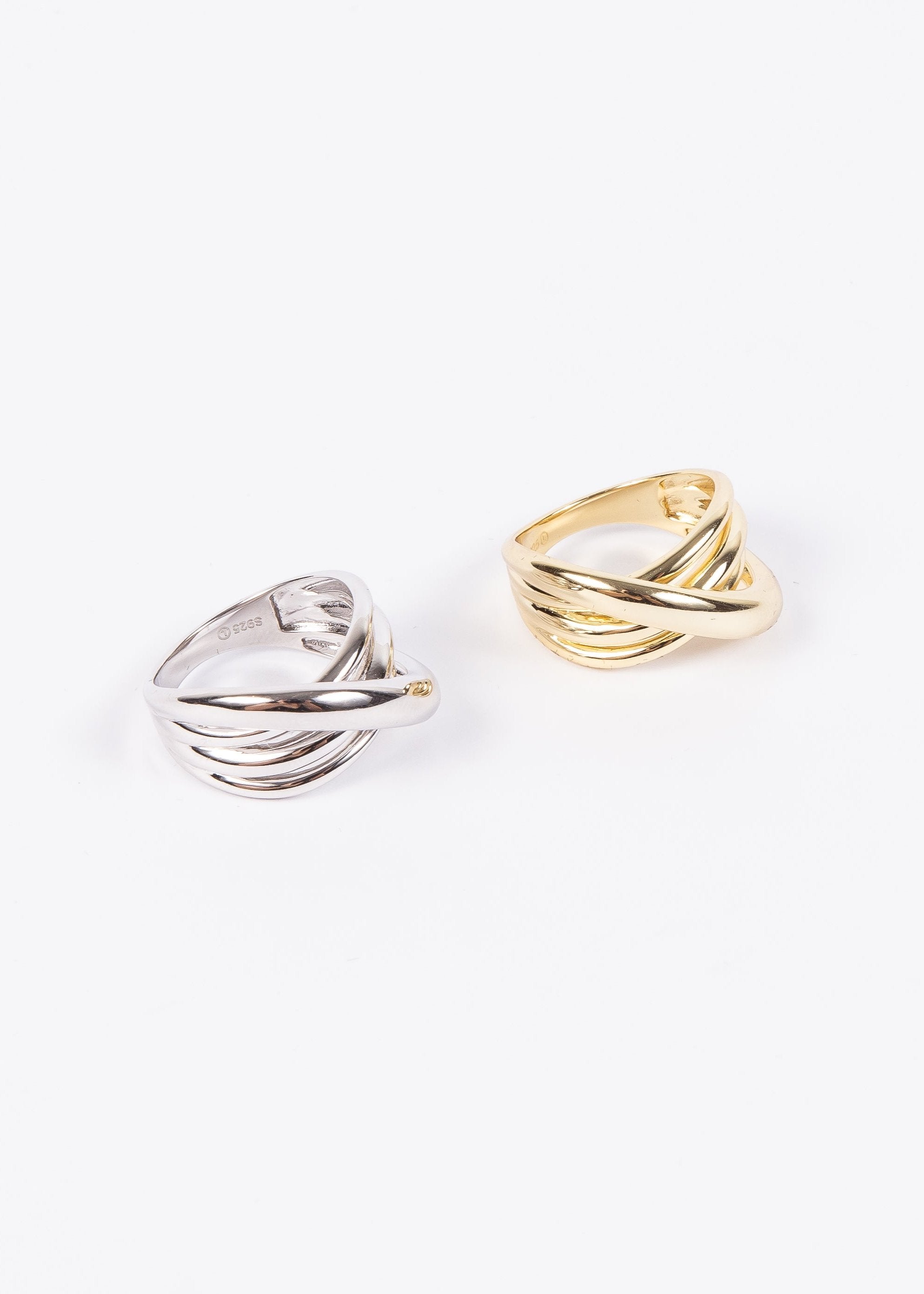 Anillo Crossy Cross Ring