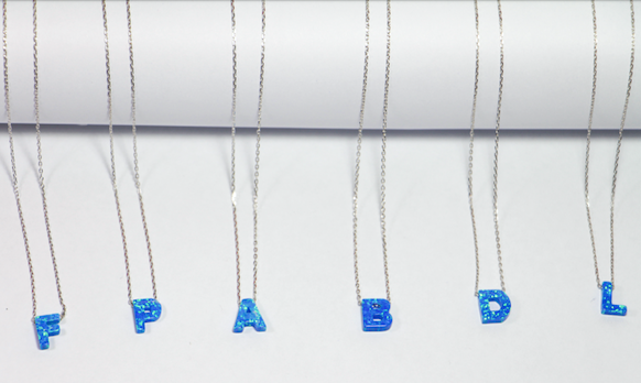 Collar Opi Initial