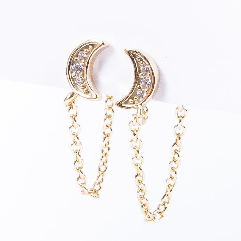 Aro Baby Moon Chain Stud