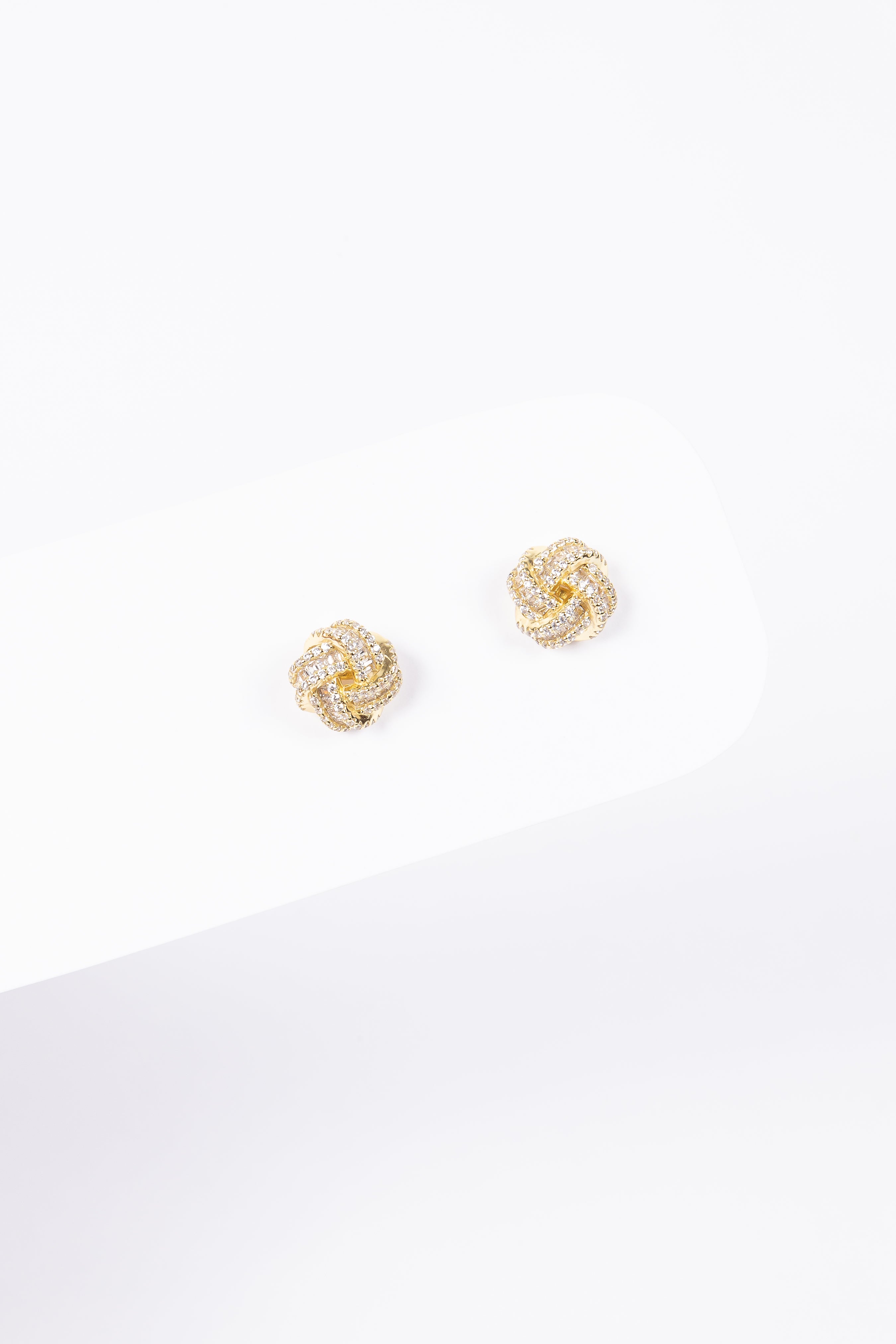 Aro Gran Trio Knotted Stud Gold