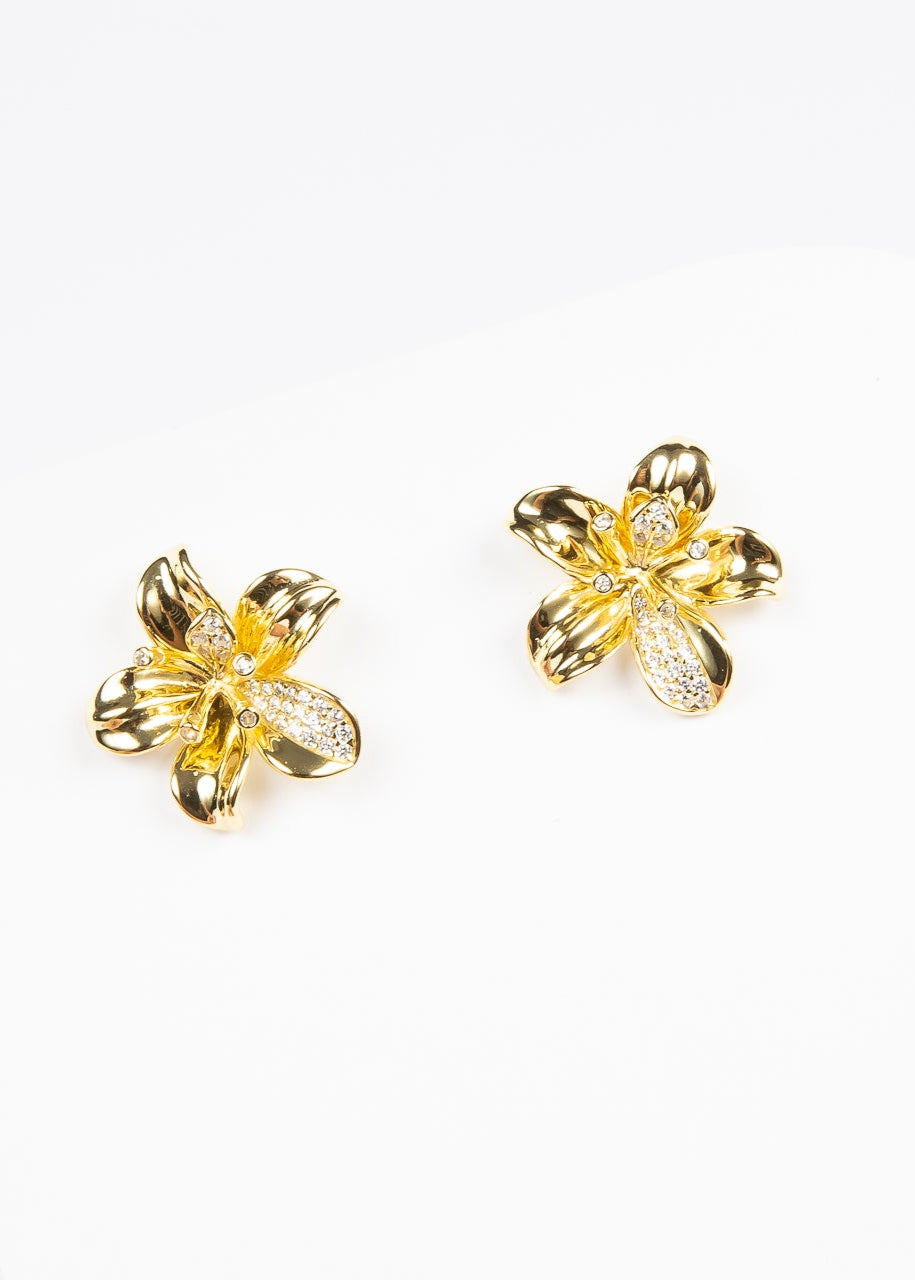 Aro 3D CZ Flower Stud Gold