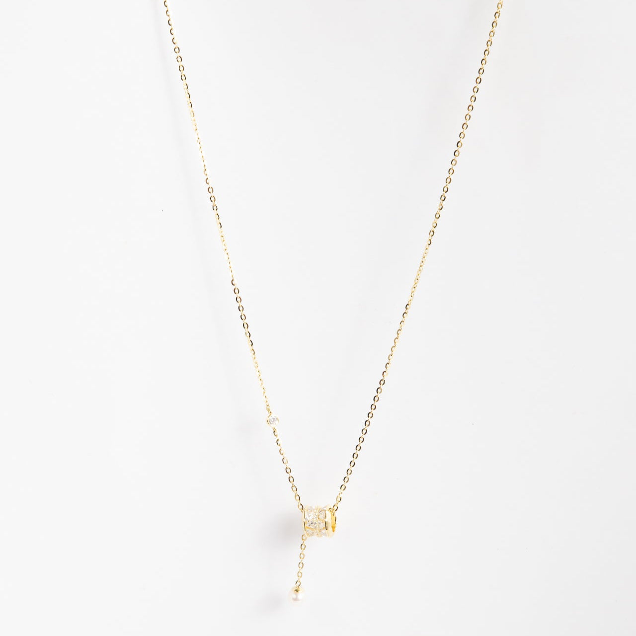 Collar CZ Wheel & Pearl String
