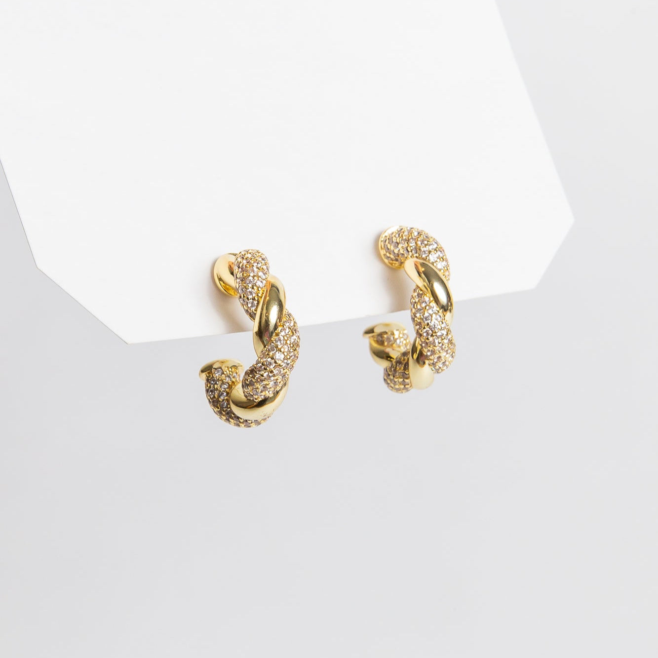 Aro Croissant Chunky CZ Hoop