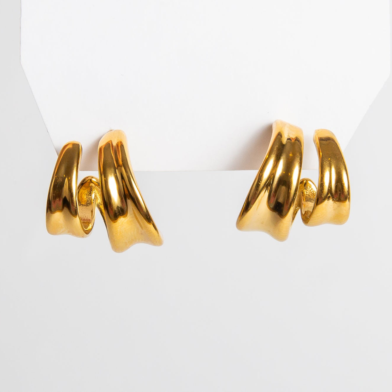 Aro Duo Claw Stud