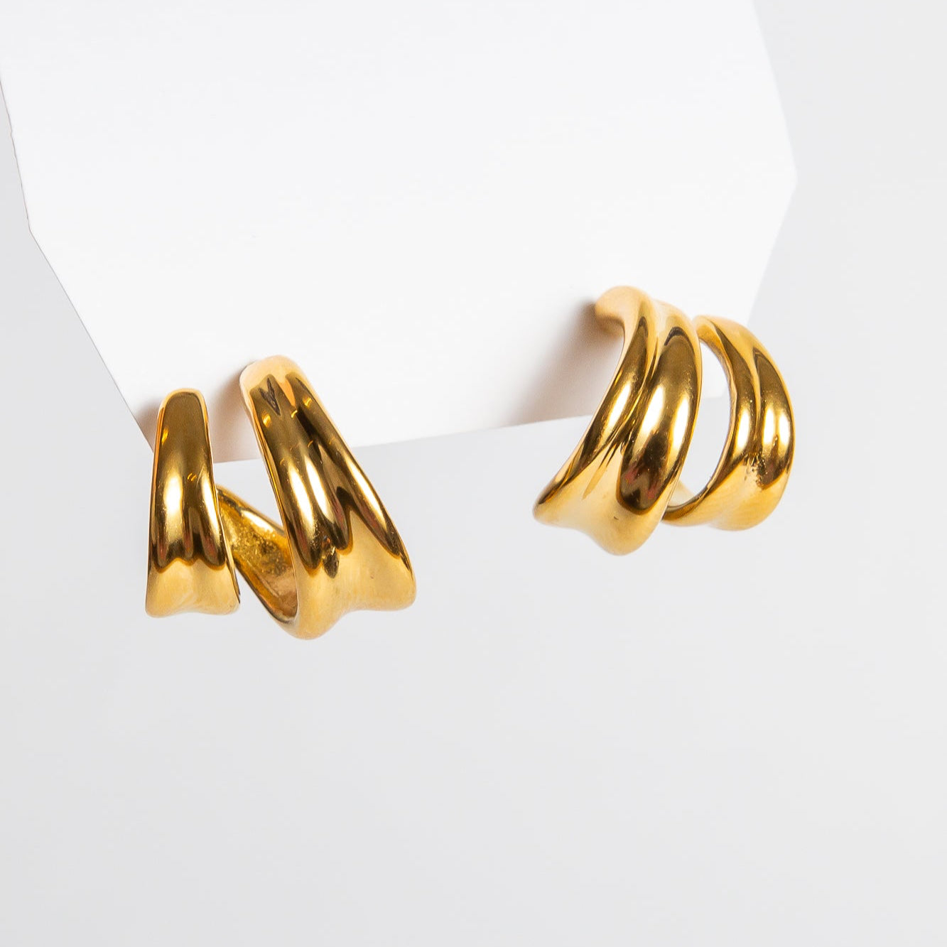 Aro Duo Claw Stud