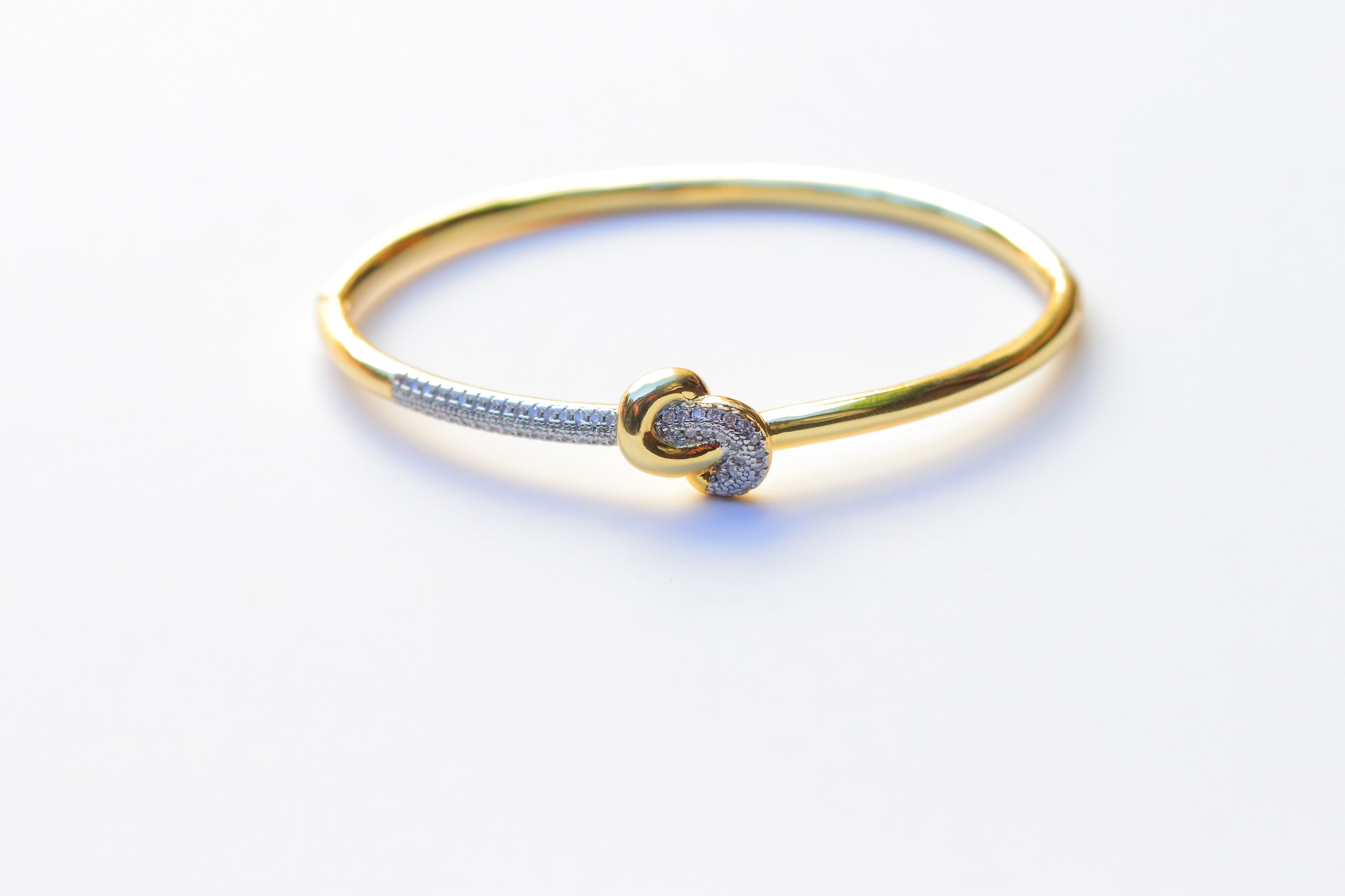 Pulsera Bicolor Half Knot Cuff