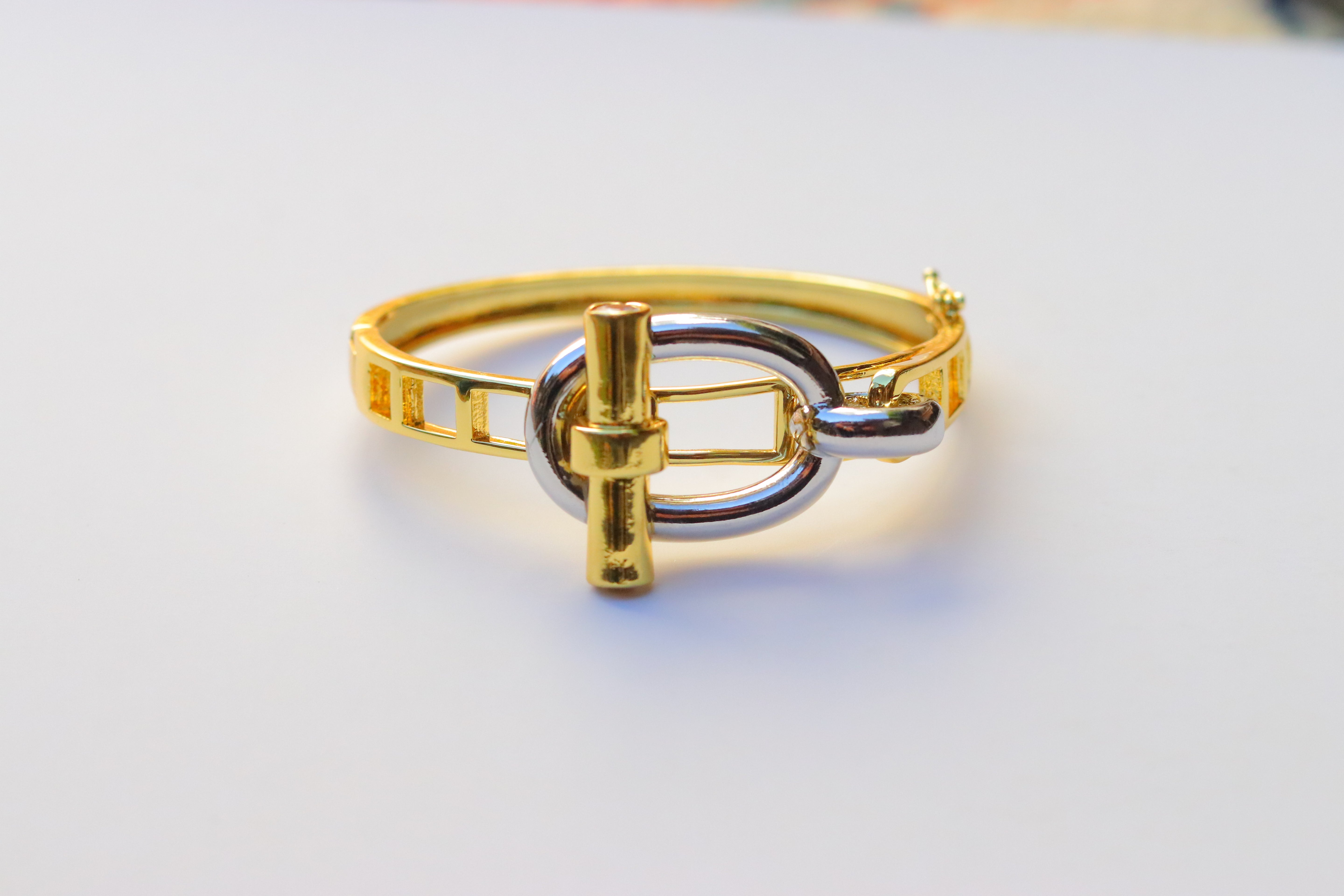Pulsera Gran Bicolor Toggle Cuff