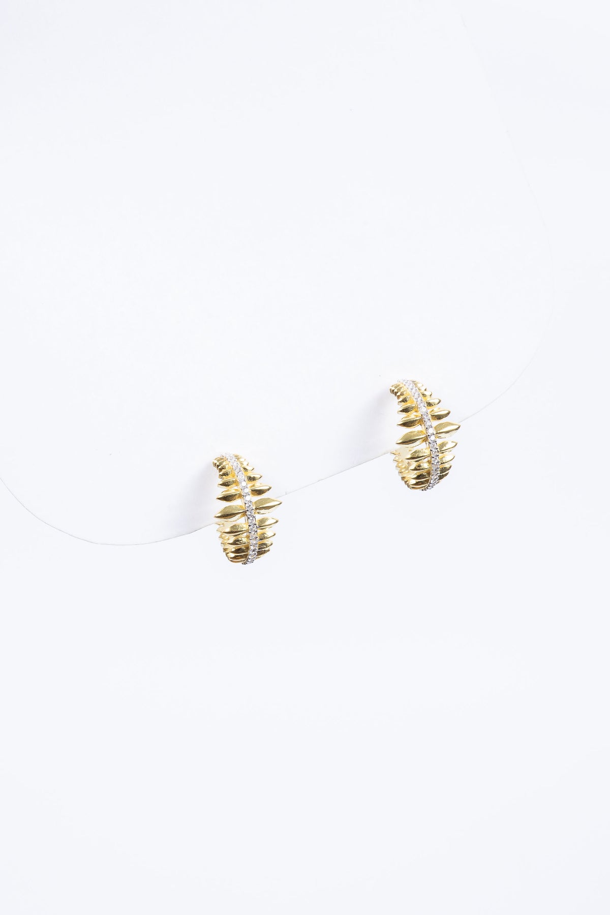 Aro ZigZag Spikey CZ Hoop H