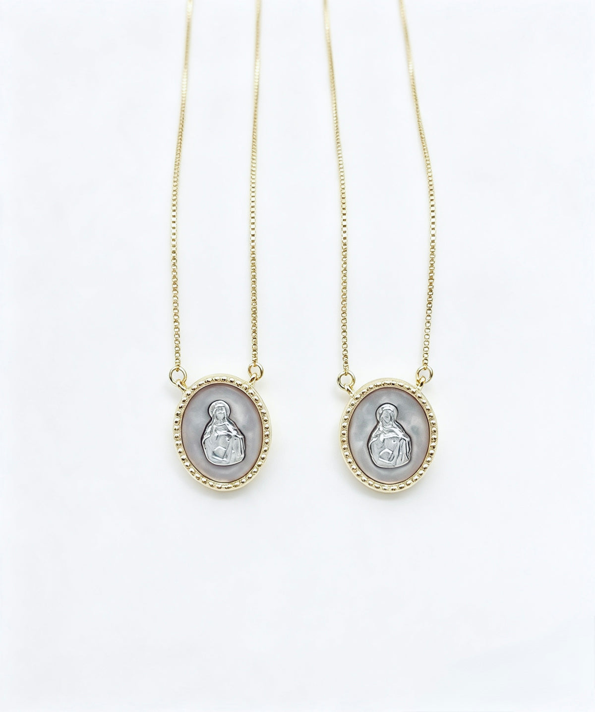 Collar MOP & Sterling Silver Escapular Oval