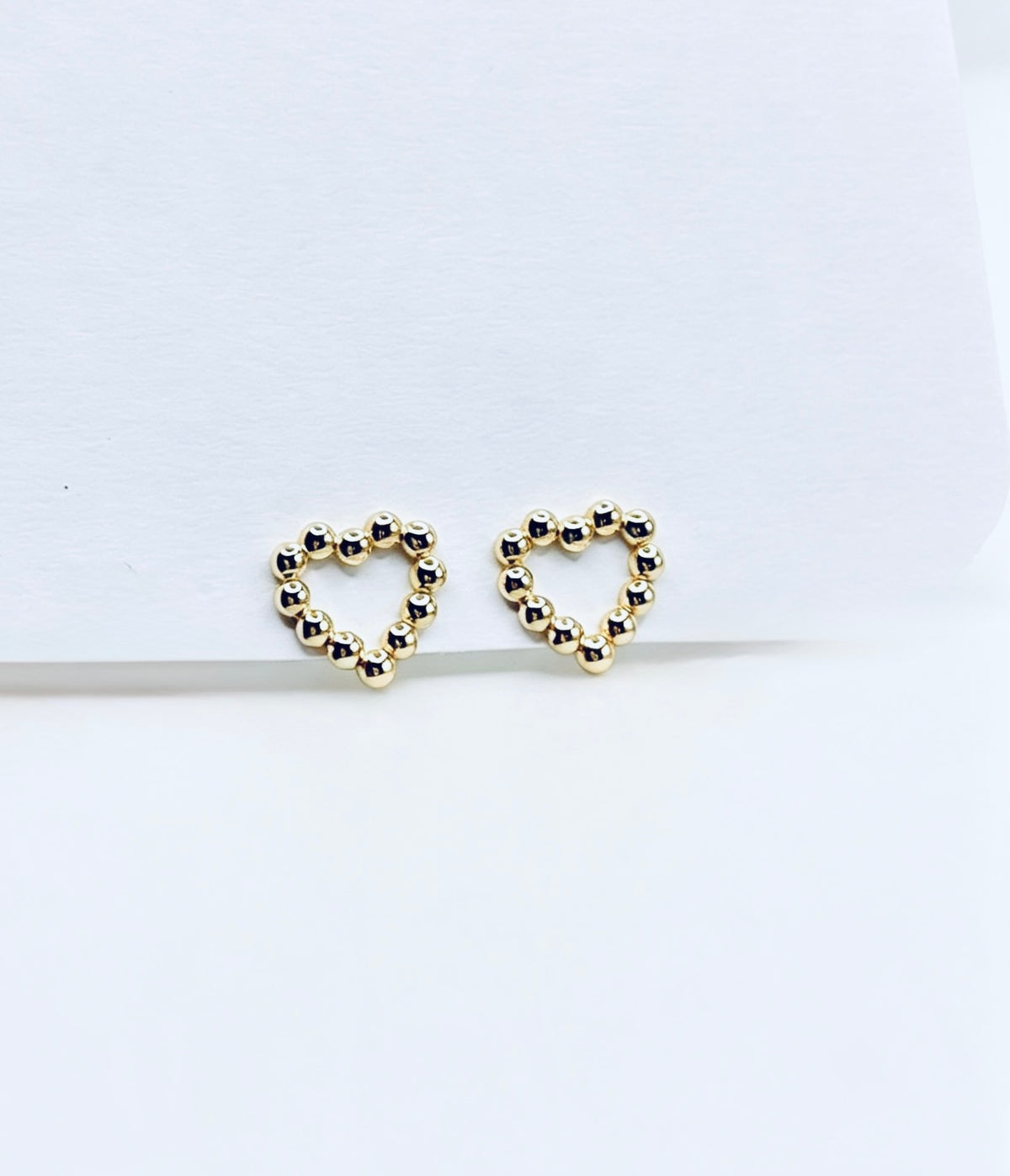 Aro Small Dotted Hollow Heart