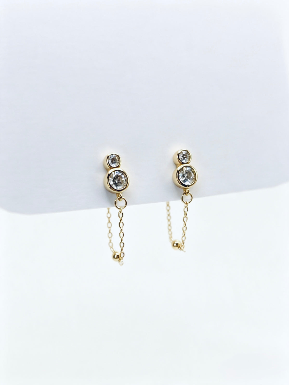Aro Double Dots CZ Chain Stud Gold