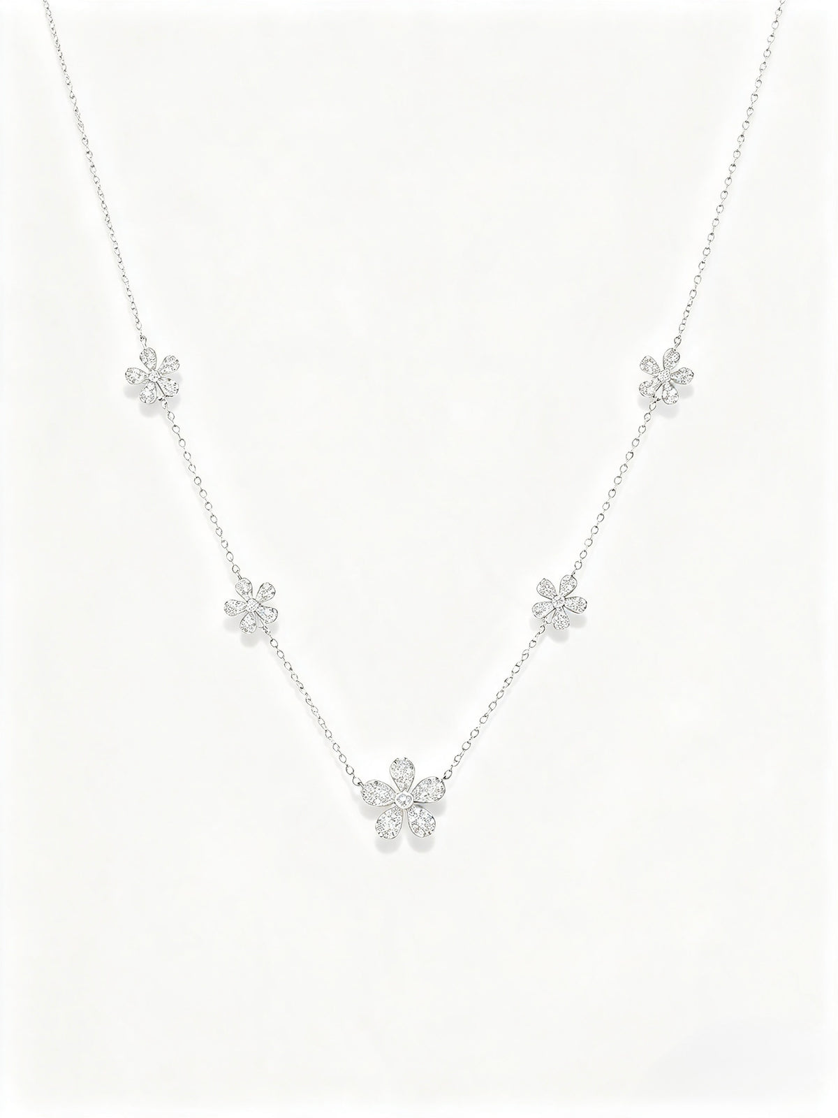 Collar Quinto Daisy Cz Flower Necklace Silver