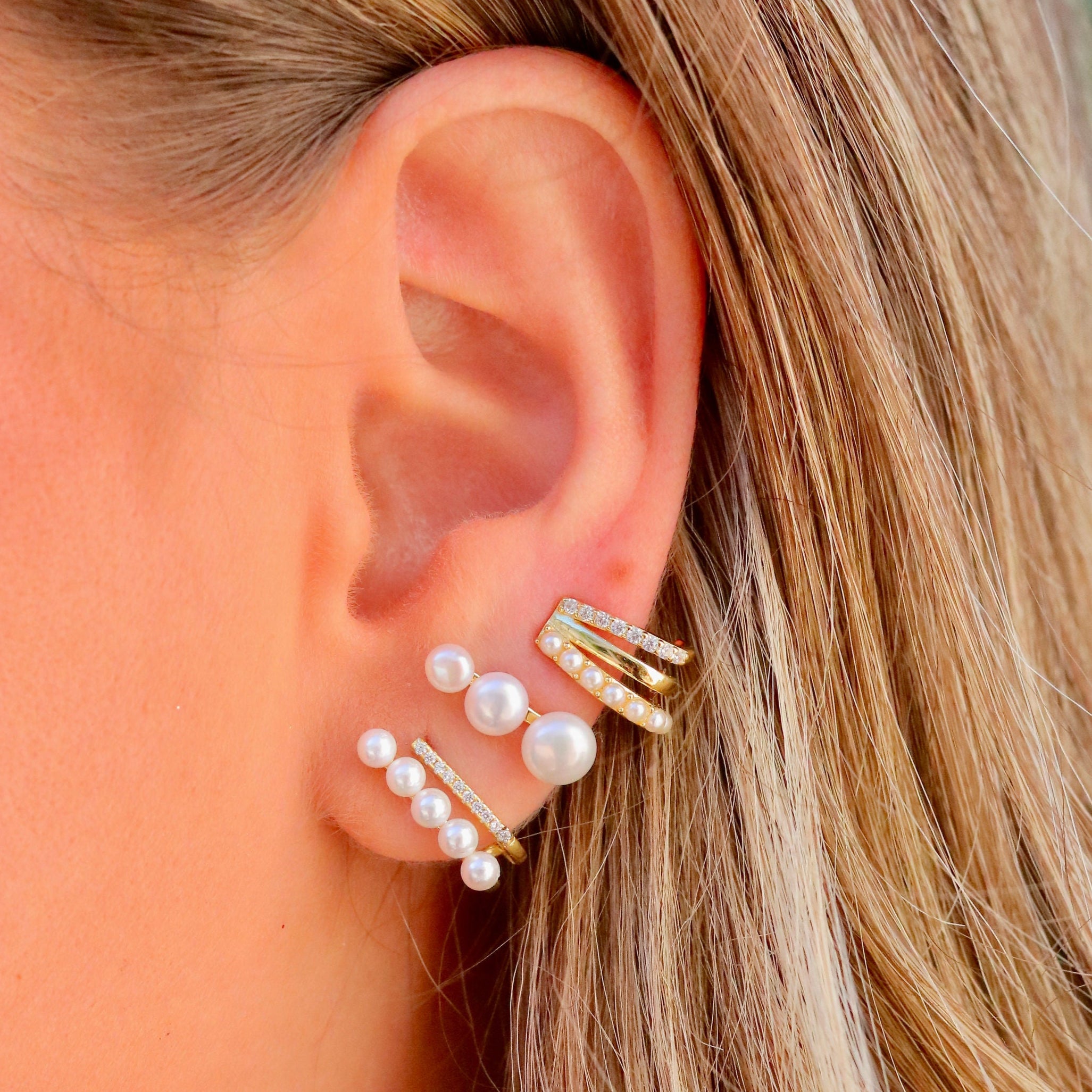 Aro Trio Flat Pearls Stud
