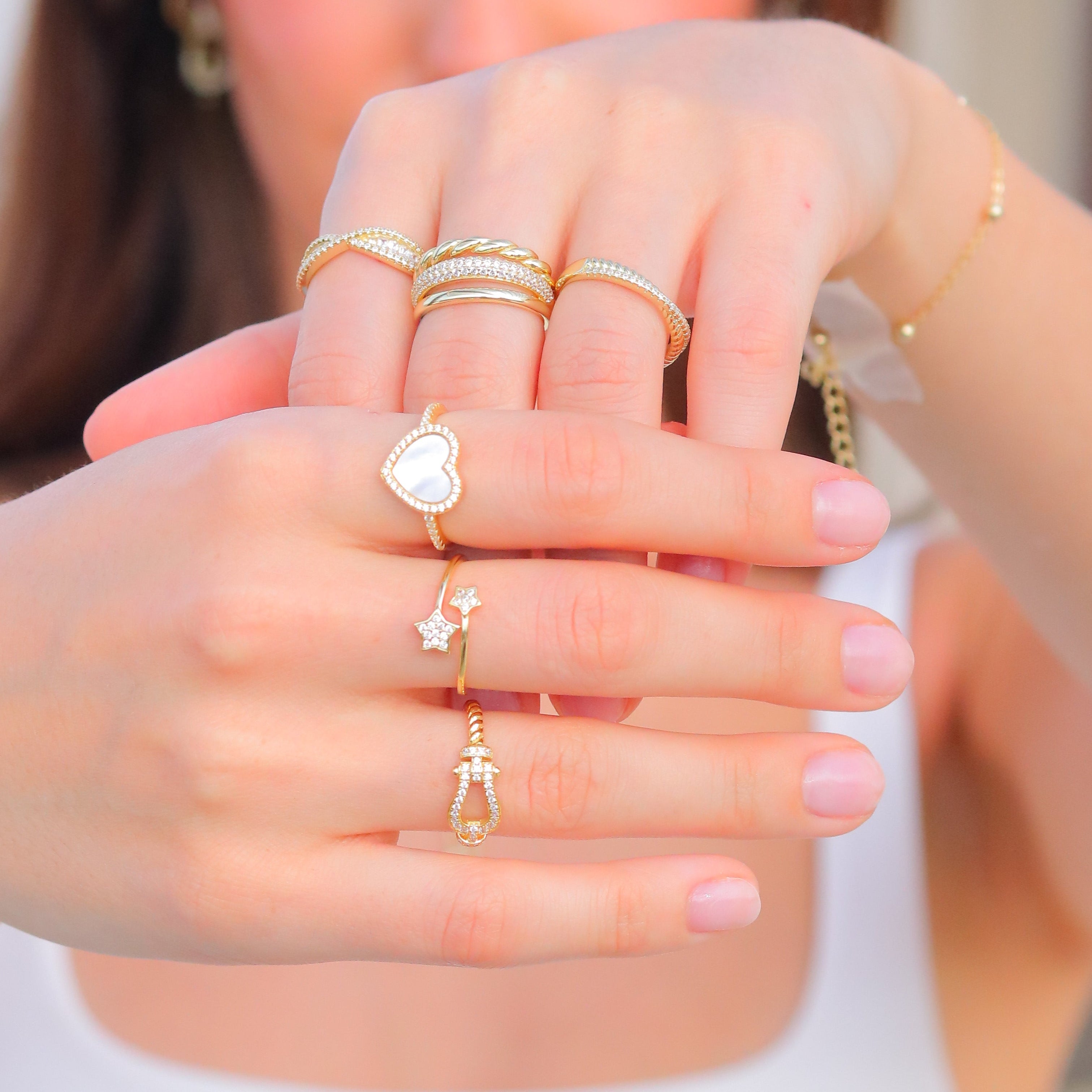 Anillo CZ MOP Heart Lg Ring
