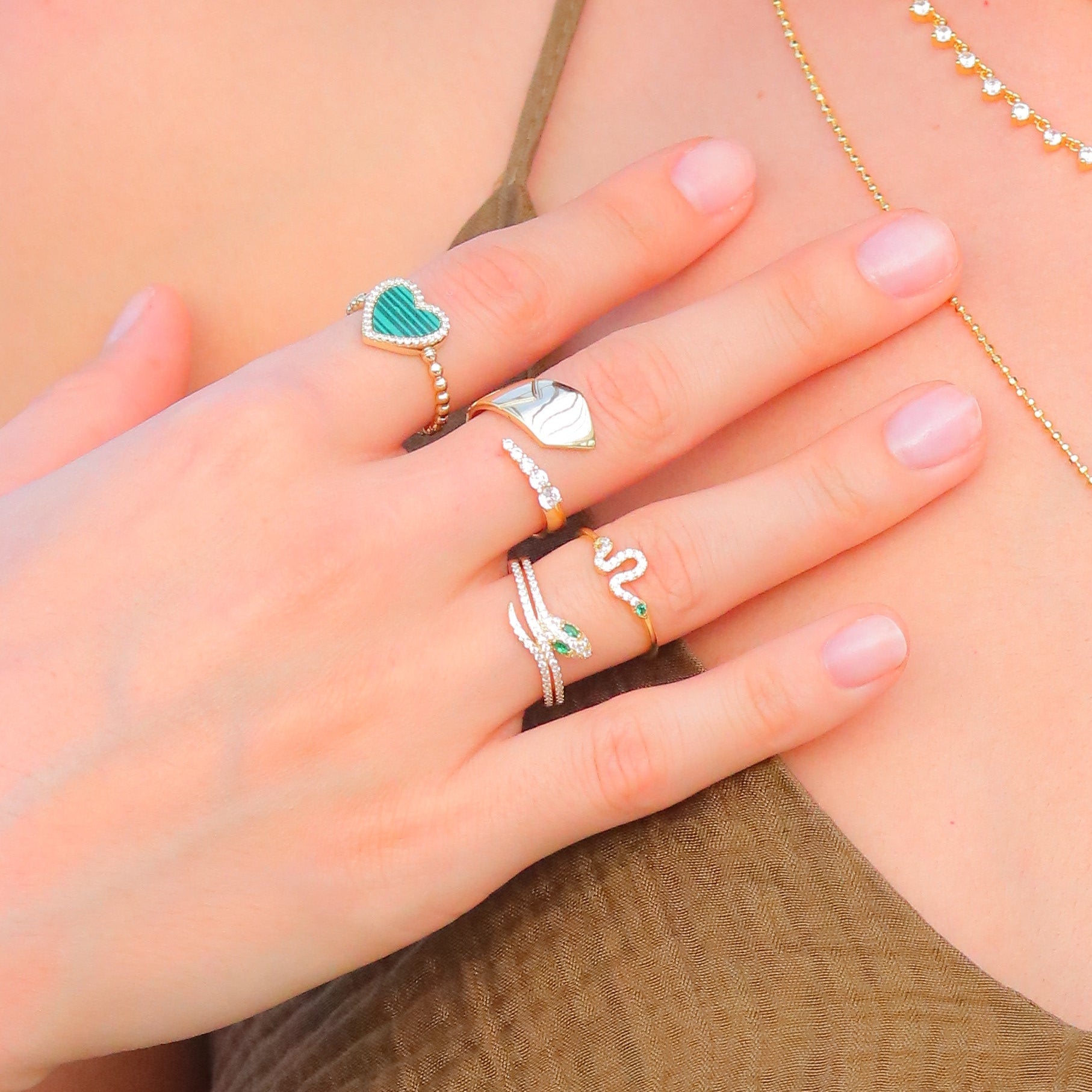 Anillo Bubble MOP Heart Lg Ring Green