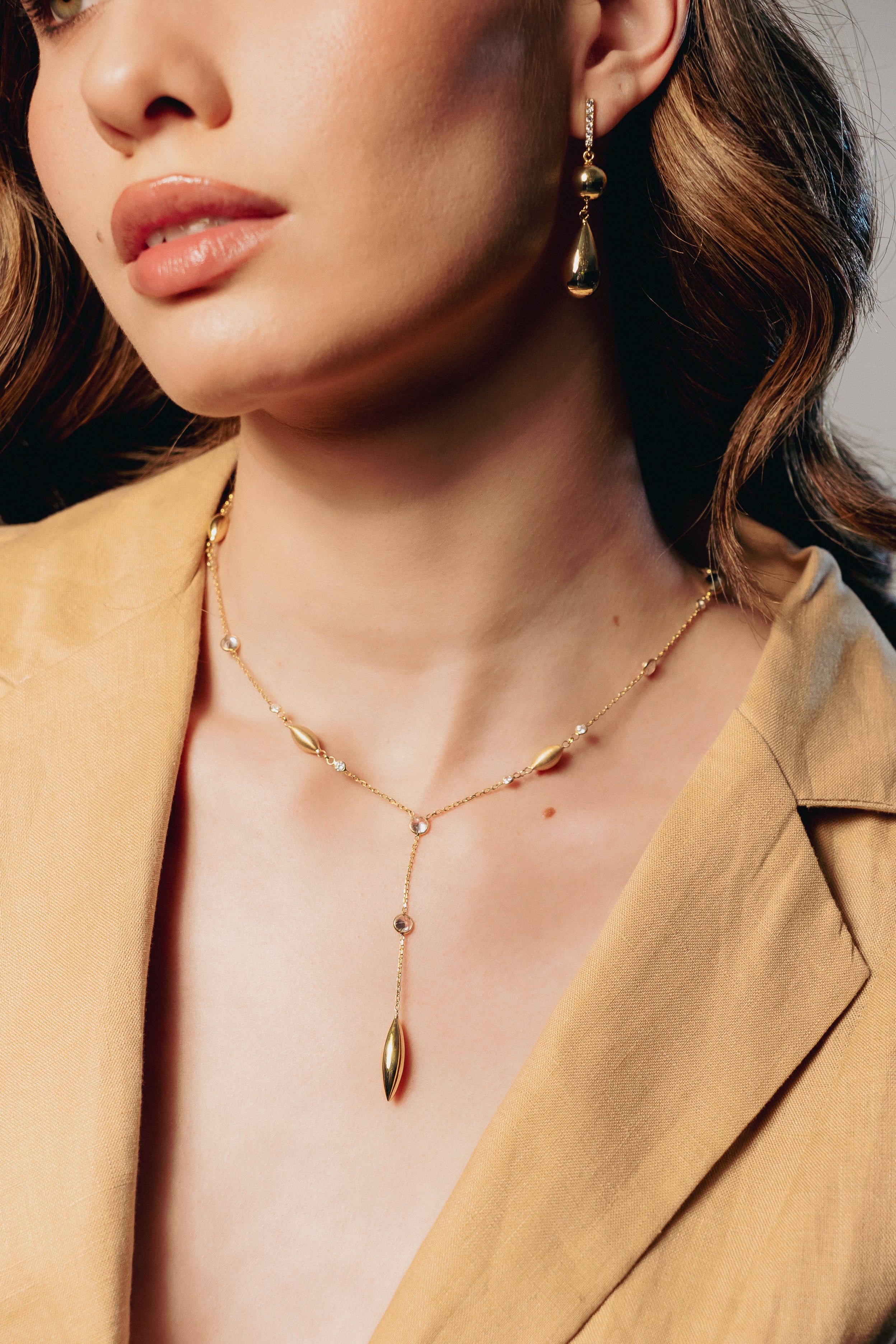 Collar Oval Nuggets & CZ Y Choker