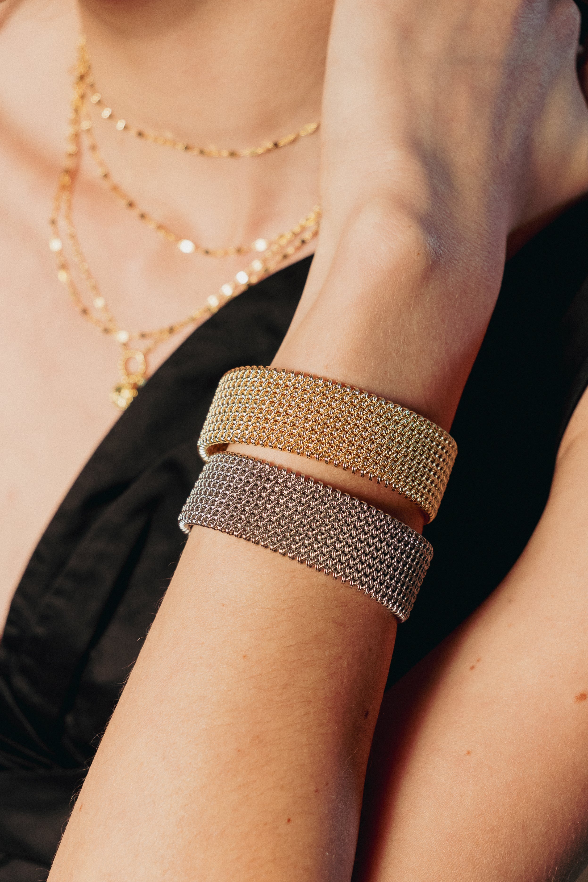 Pulsera Brassy Wirey 20mm Cuff