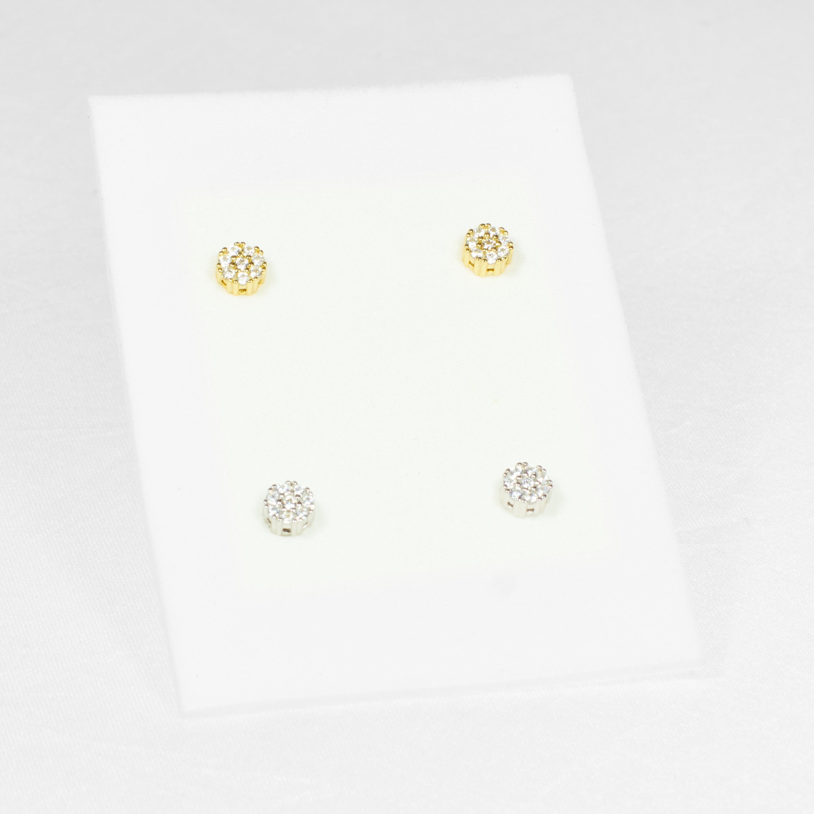 Aro Baby Pave Stud