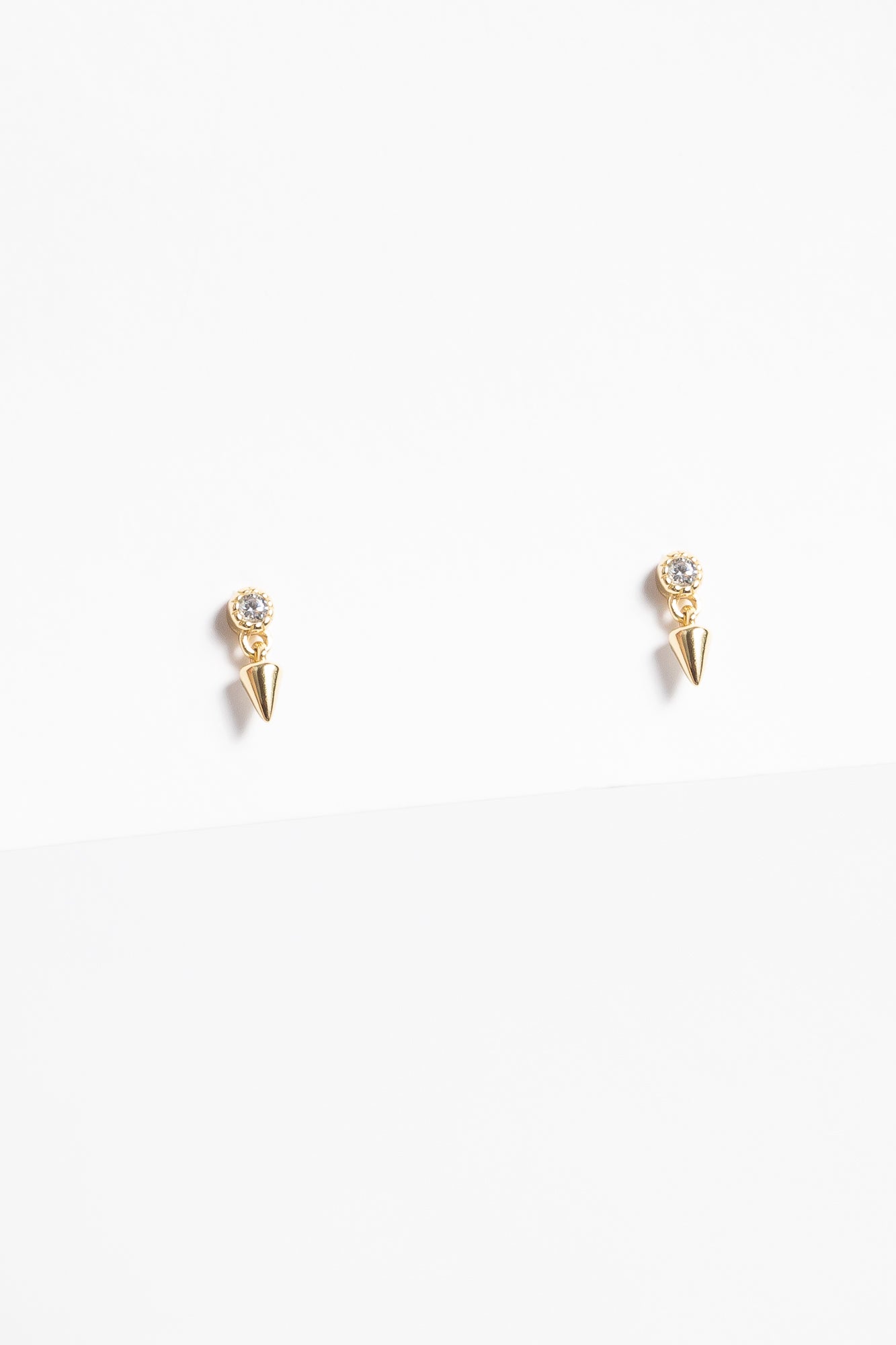 Aro Cz & Floating Spike Gold