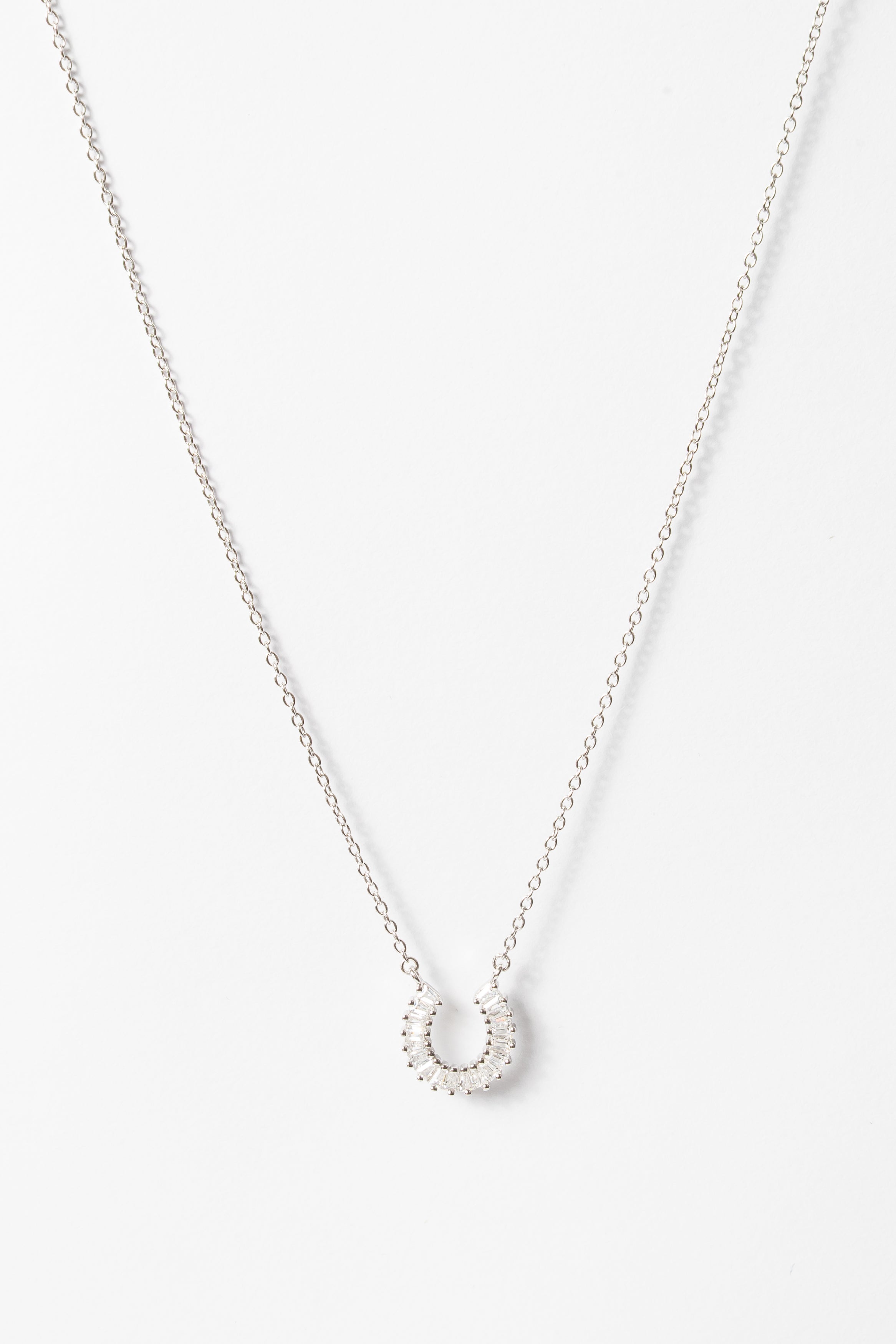 Collar Bagui U Necklace
