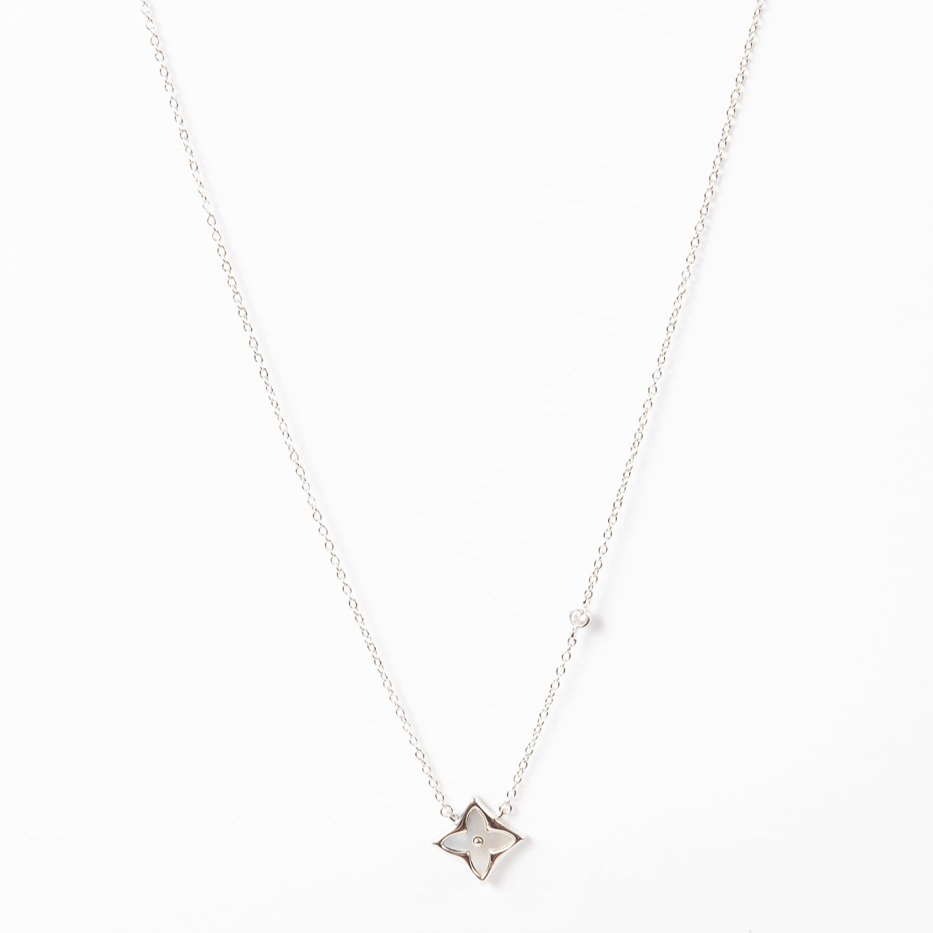 Collar Pointy Clover MOP Necklace