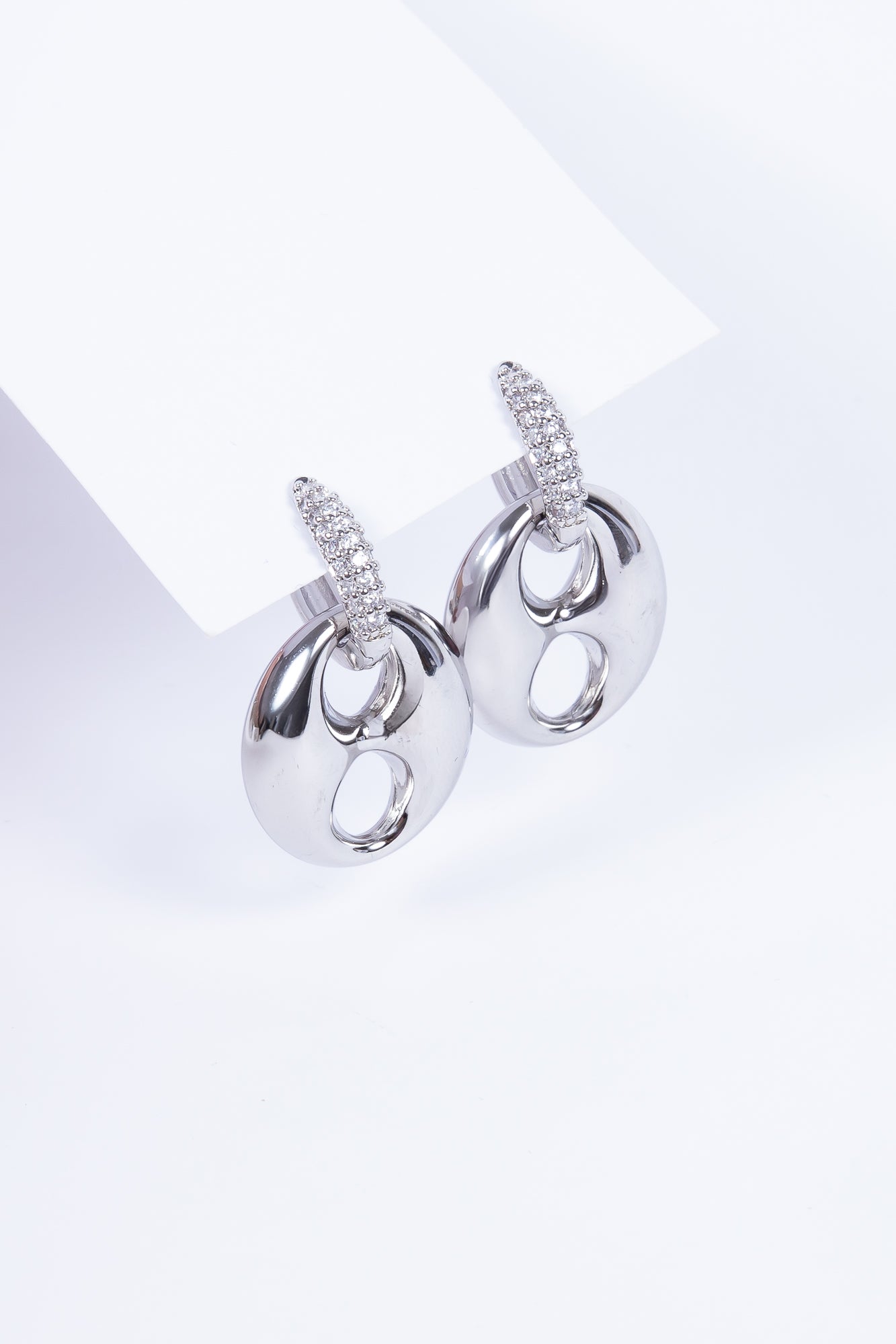 Gran Pave Hoop & Niki Dangle Brass